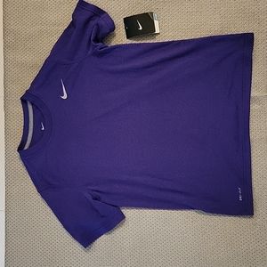 COPY - NWT NIKE DRI-FIT Purple Short Sleeve  Women's XS/S